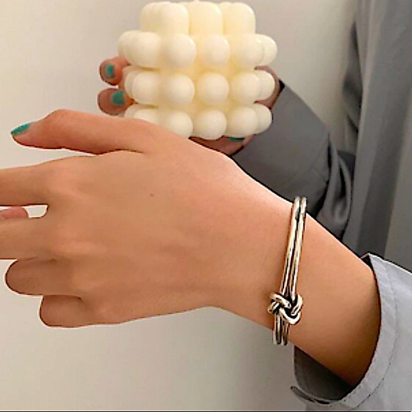 Knot Sterling Silver Bangle Cuff Bracelet - Picture 11 of 14